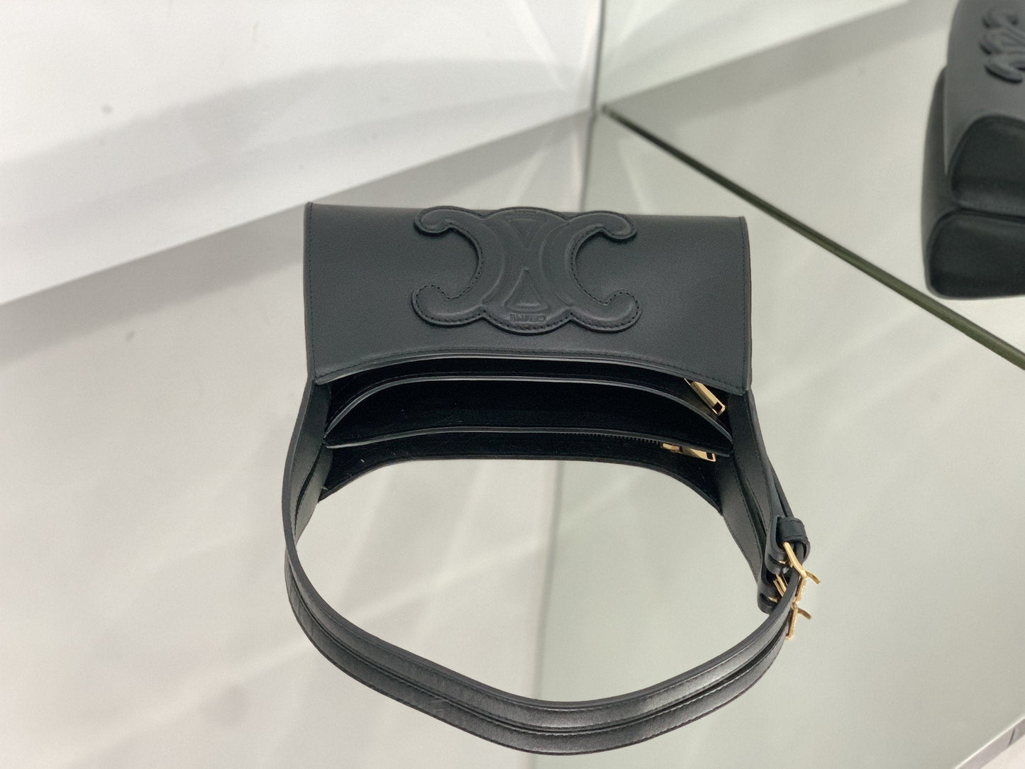 Top Quality Cuir Triomphe Bag Black For Women 9in/24cm