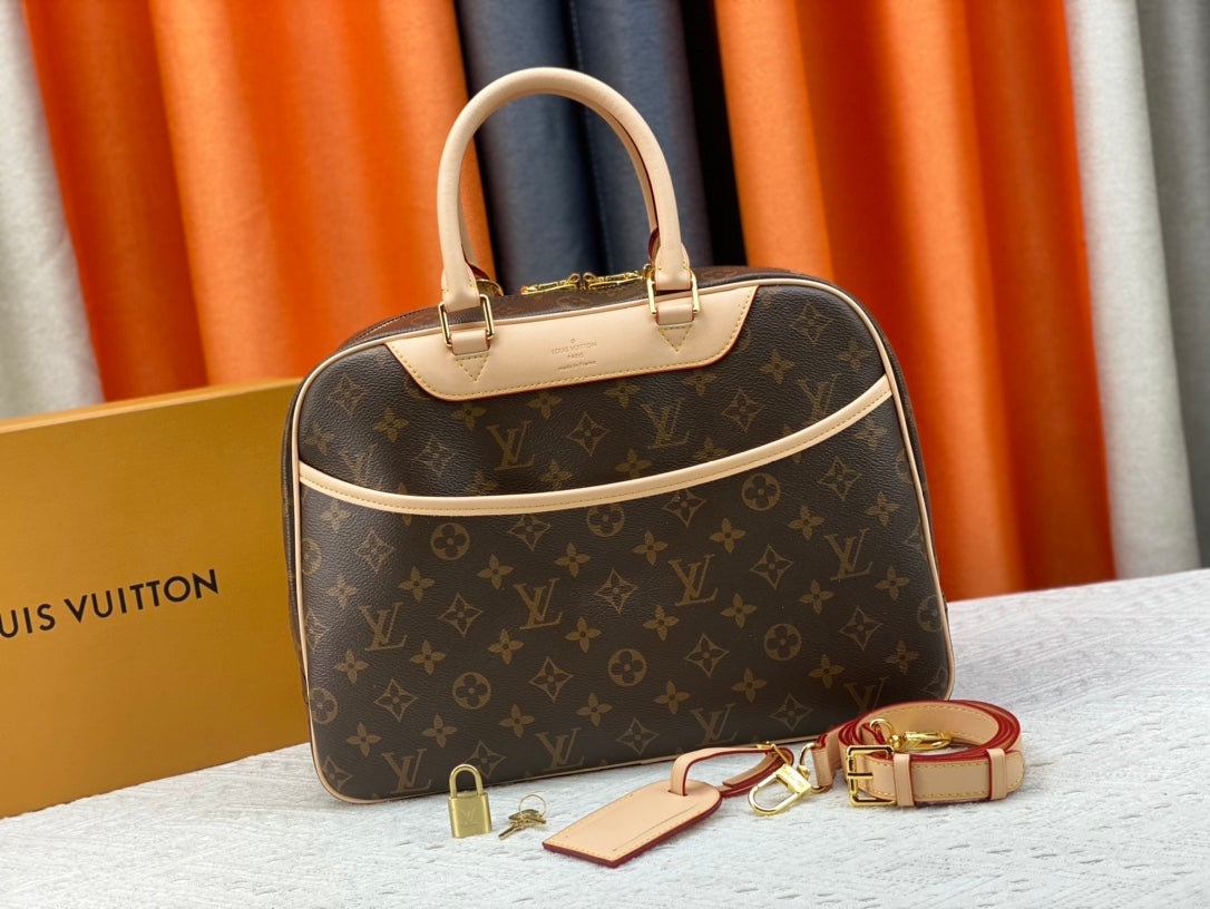 New 1:1 rep Lux Bags LUV 903