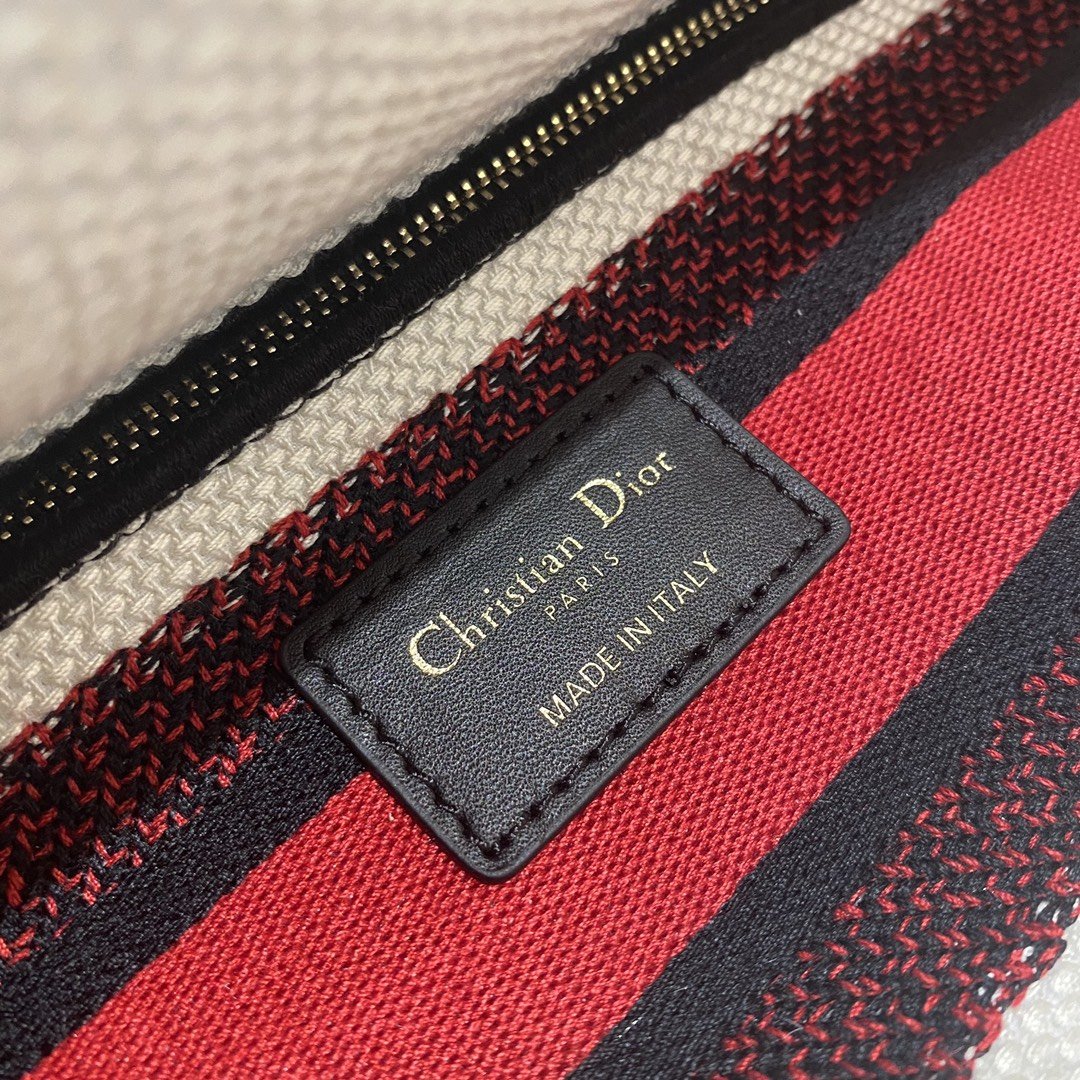 Top Quality MeTop Qualityum Lady D-Lite Bag Multicolor Cupidon Embroidery, Red/Latte Handbags, 24cm CD M0565OTQG_M941