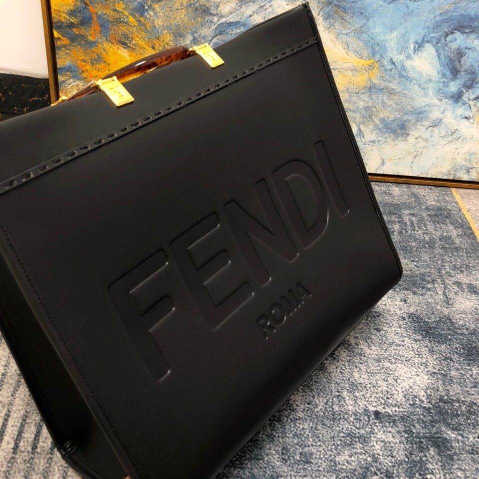 EN - New 1:1 rep Lux Bags FEI 260