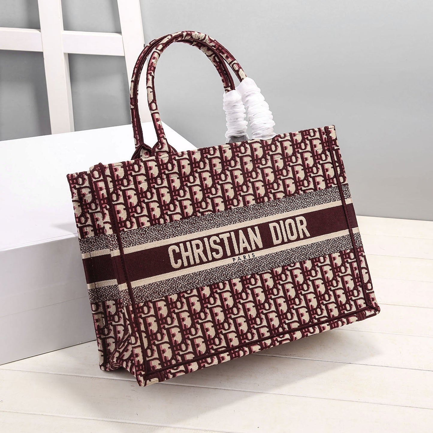 Top Quality MeTop Qualityum Book Tote Red, For Women, Womens Handbags 14in/36cm CD