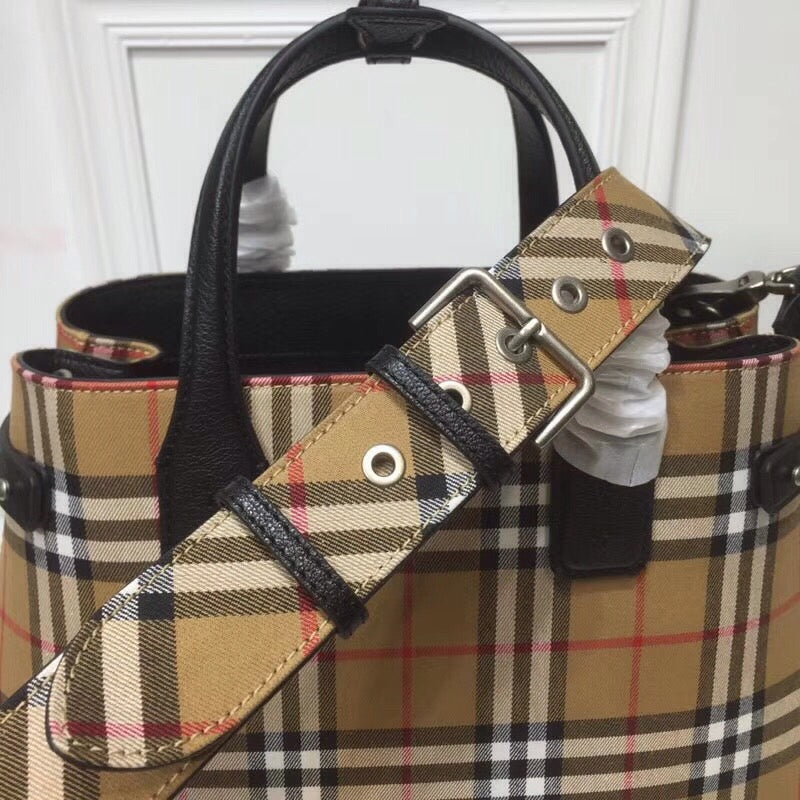 Top Quality Ho Check Derby Medium Banner Purse Tote Black For Women, Womenâs Bags 14in/35cm