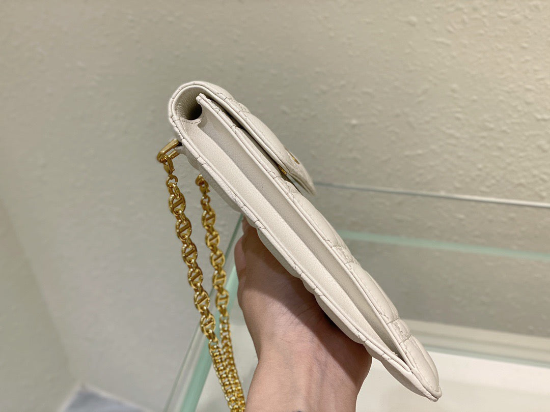 Top Quality Caro Phone Holder With Chain White, For Women, Womens Handbags 7.5in/18.5cm CD