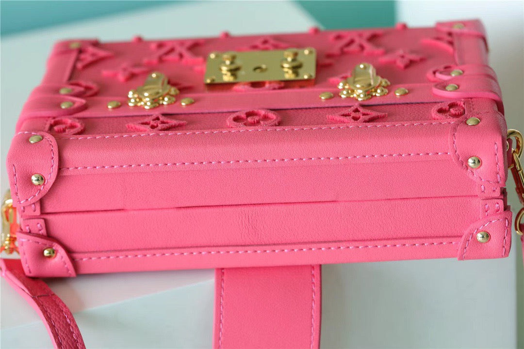 Top Quality Petite Malle Tufted Fluo Pink For Women,  Shoulder And Crossbody Bags 7.9in/20cm Top Quality M20745