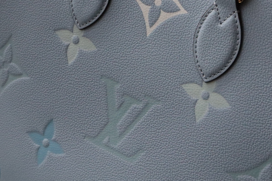 Top Quality OnTheGo MM Tote Bag Monogram Empreinte Summer Blue For The Pool Collection, Women Handbags 13.8in/35cm Top Quality M45718