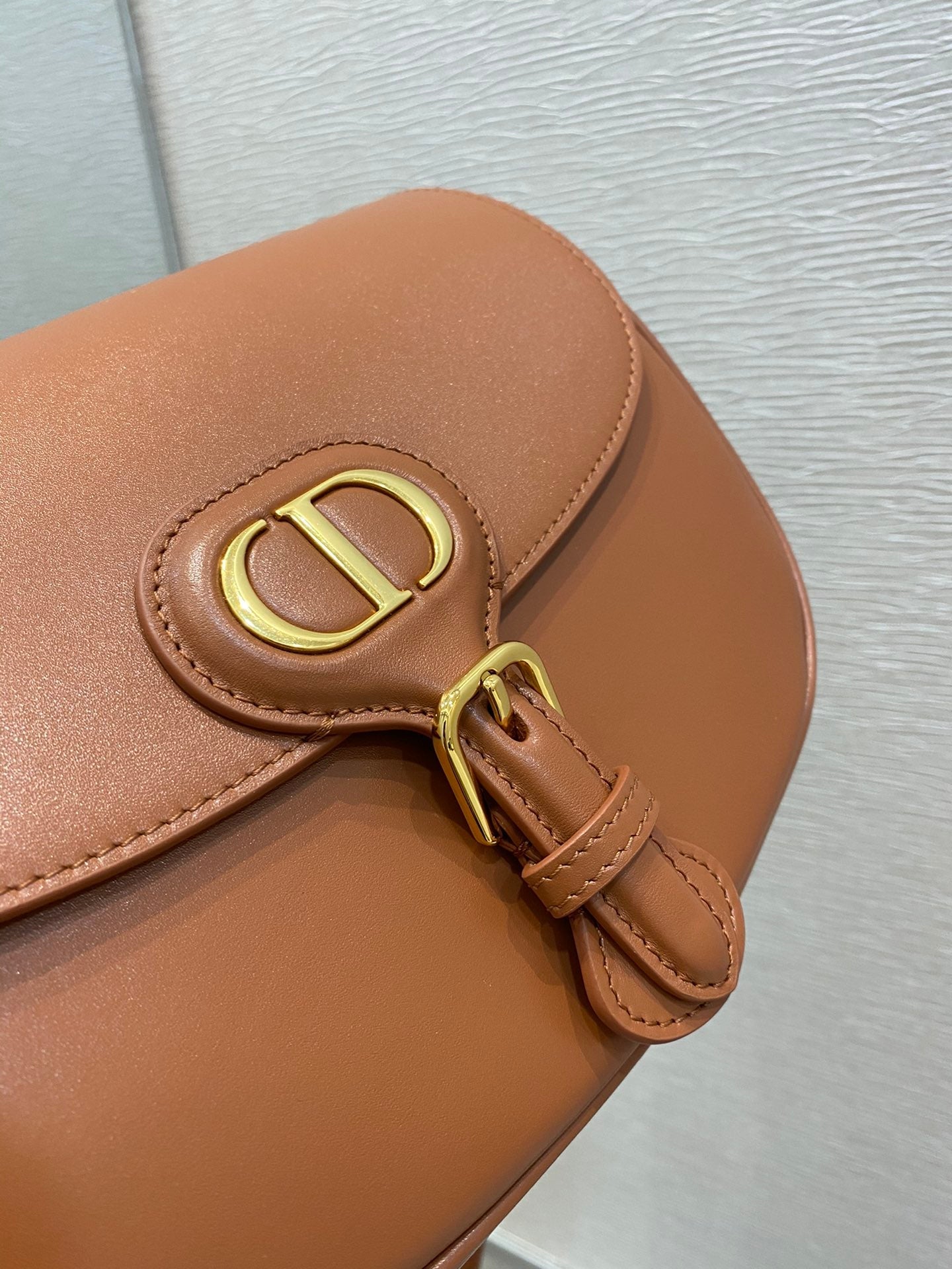 Top Quality Brown MeTop Qualityum Bobby Bag For Women 22cm/9in
