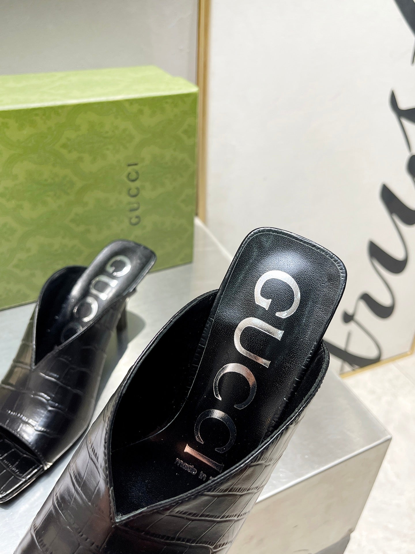 New 1:1 rep GCI HIGH HEELS 038