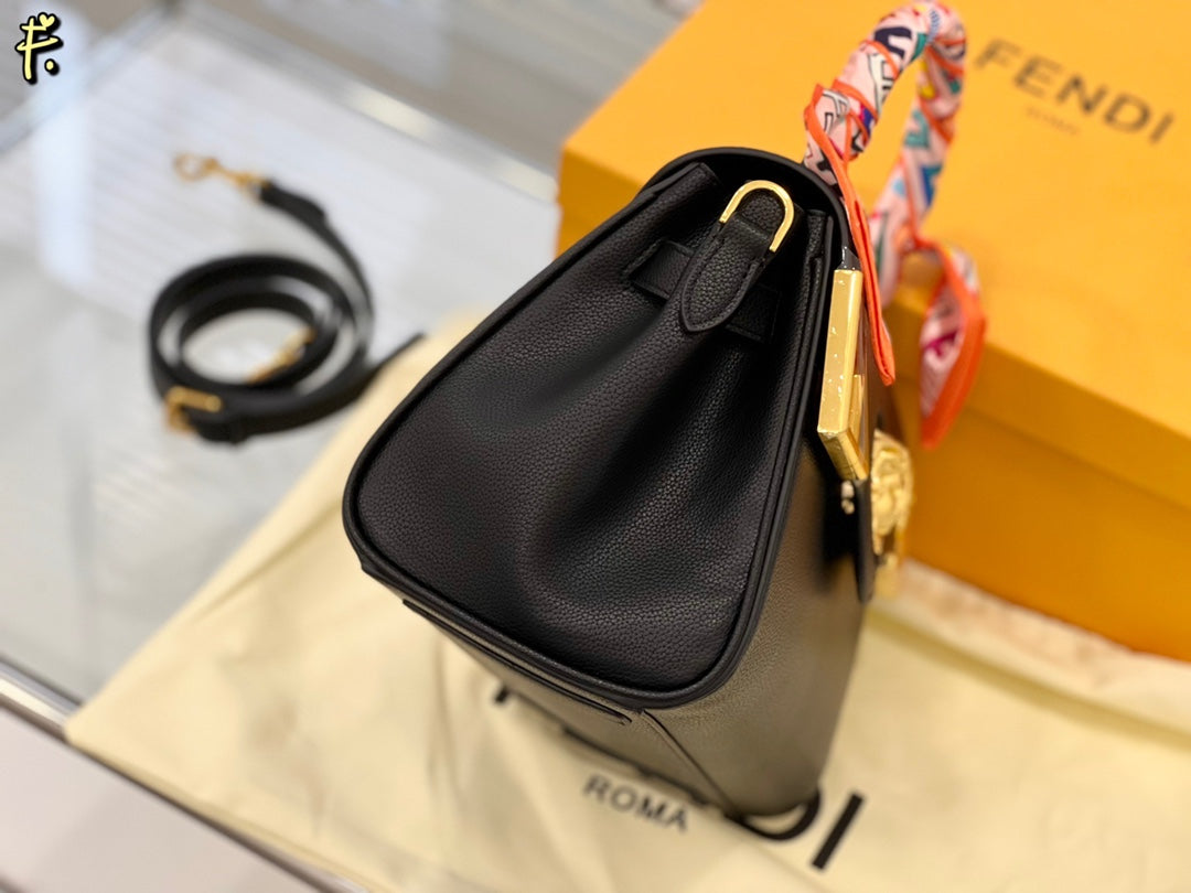 EN - New 1:1 rep  Bags FEI 246