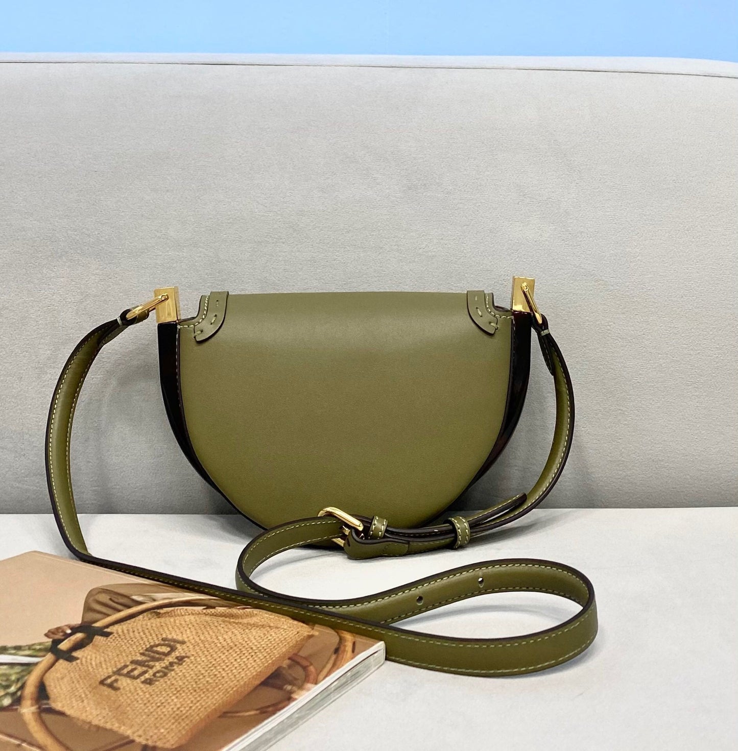 EN - New 1:1 rep  Bags FEI 060