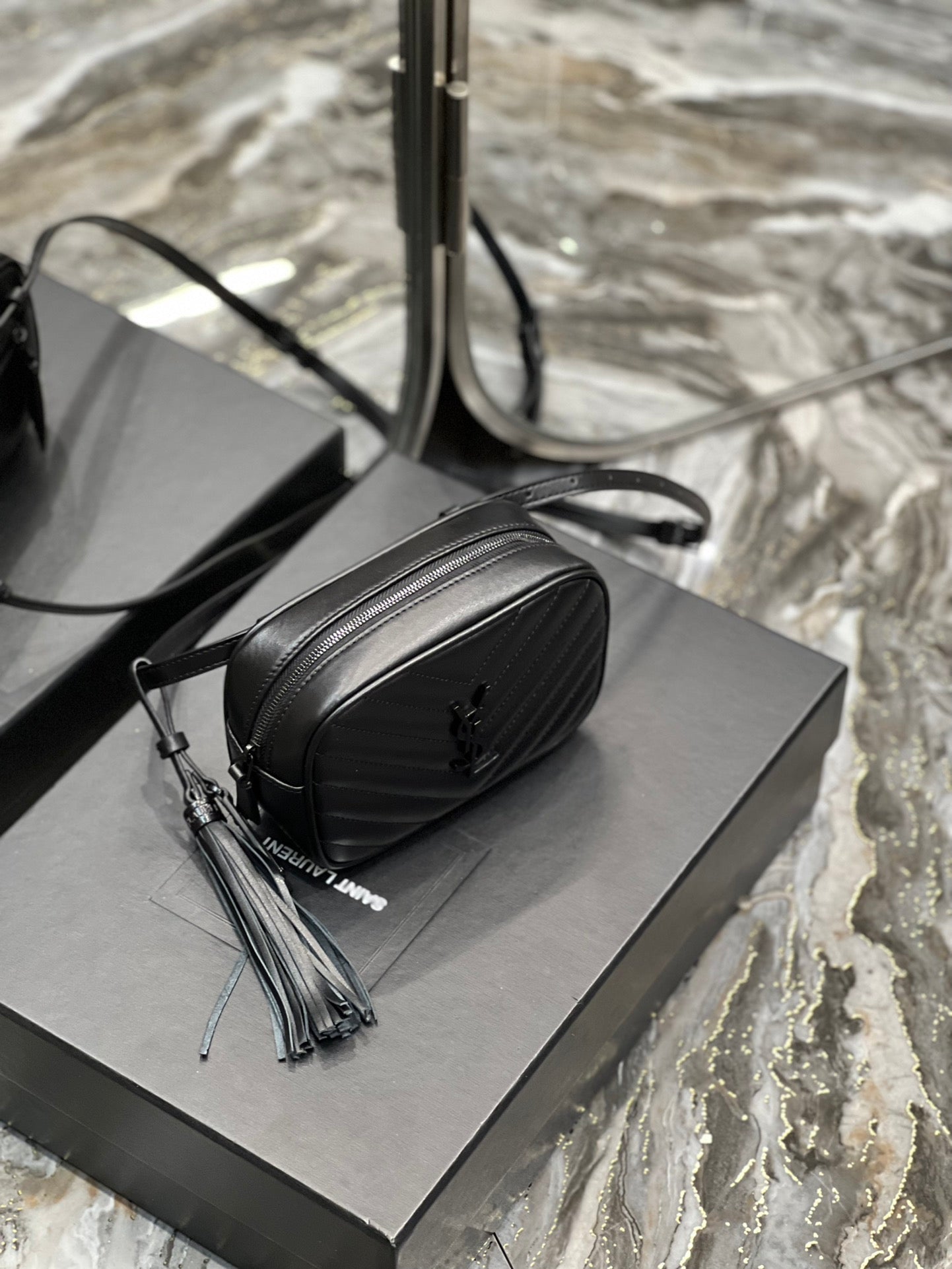 Top Quality Lou Belt Bag Black In Matelassé Black Metal Hardware For Women 6.1in/15cm YSL 534817DV7081000