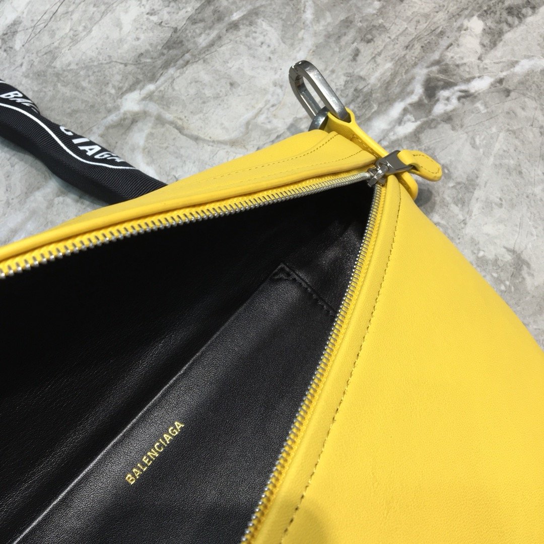 Top Quality Souvenir XXS Belt Bag In Yellow, For Women,  Bags 11.8in/30cm