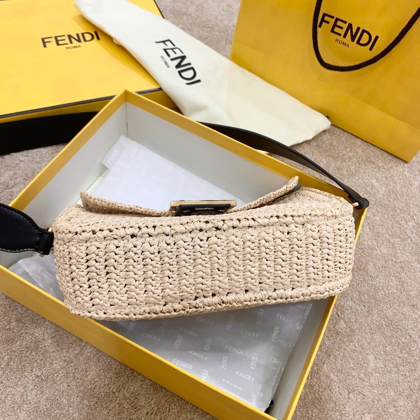 Top QualityTop Quality Baguette Woven Straw Black For Women, Women’s Handbags, Shoulder And Crossbody Bags 10in/26cm FF
