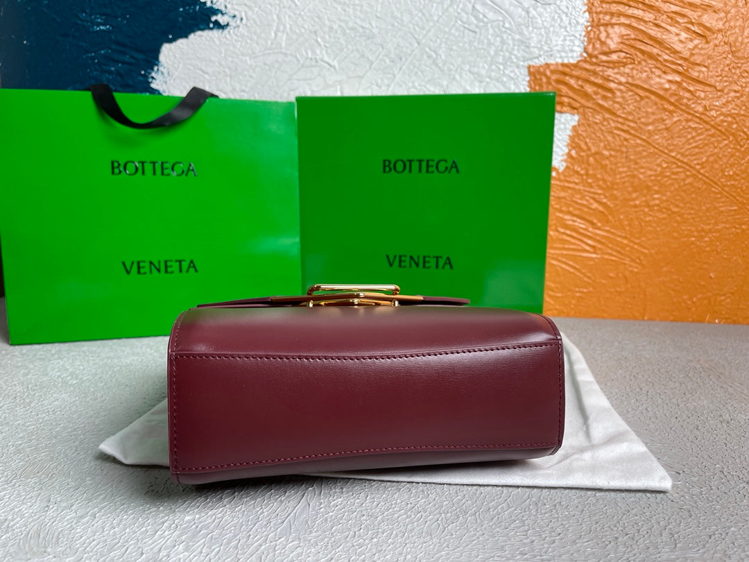 Top Quality Clip Bag Purple, For Women, Women’s Bags 9in/23cm