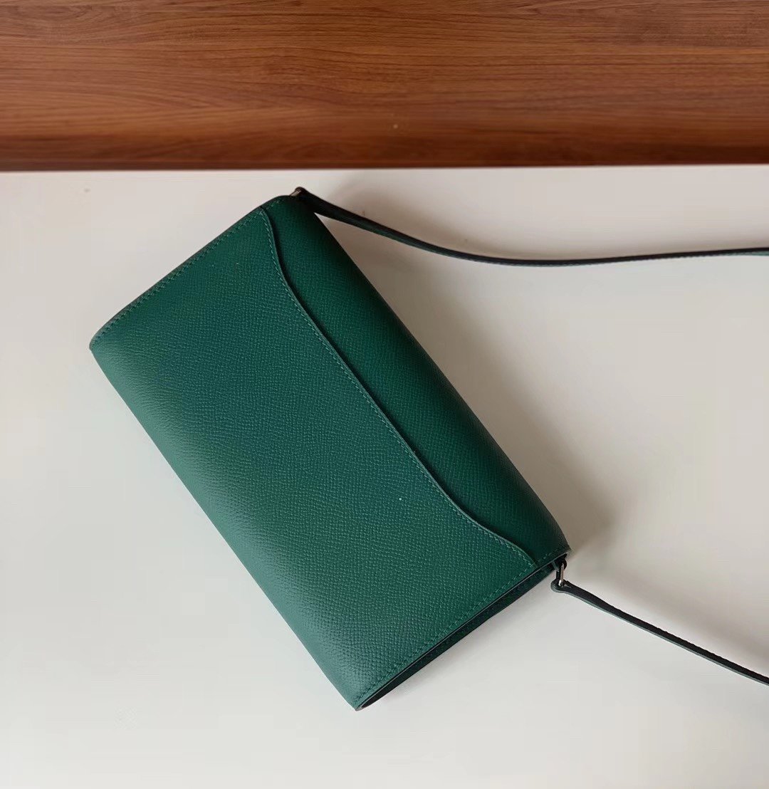 Top Quality Constance Epsom Long To Go Wallet Green For Women, Wallet 8.1in/21cm