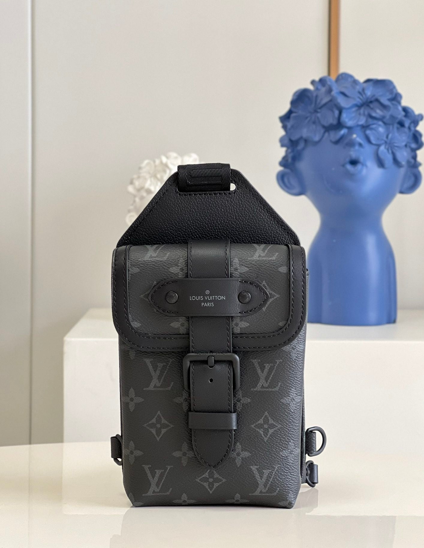 Top Quality Saumur Slingbag Monogram Eclipse Black For Men, Bags, Crossbody Bags 7.1in/18cm Top Quality M45912
