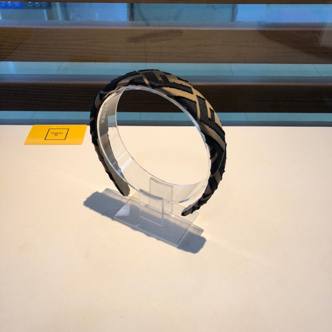EN - Luxury Hair Band FEI 052