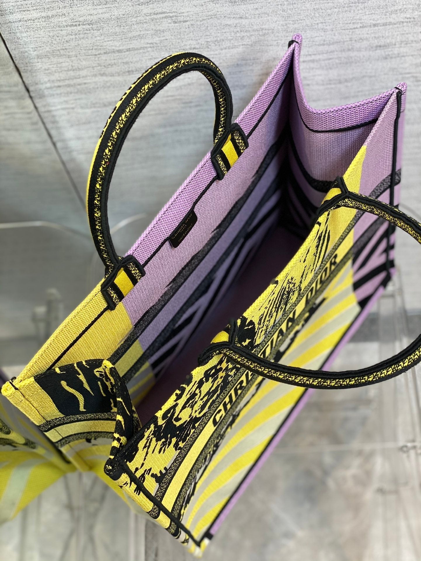 Top Quality Large Book Tote Bright Yellow and Pink D-Jungle Pop Embroidery, Yellow/Pink, For Women Womens Handbags, 41cm CD M1286ZRON_M886