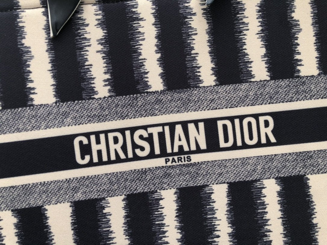 EN - New 1:1 rep  Bags DIR 225