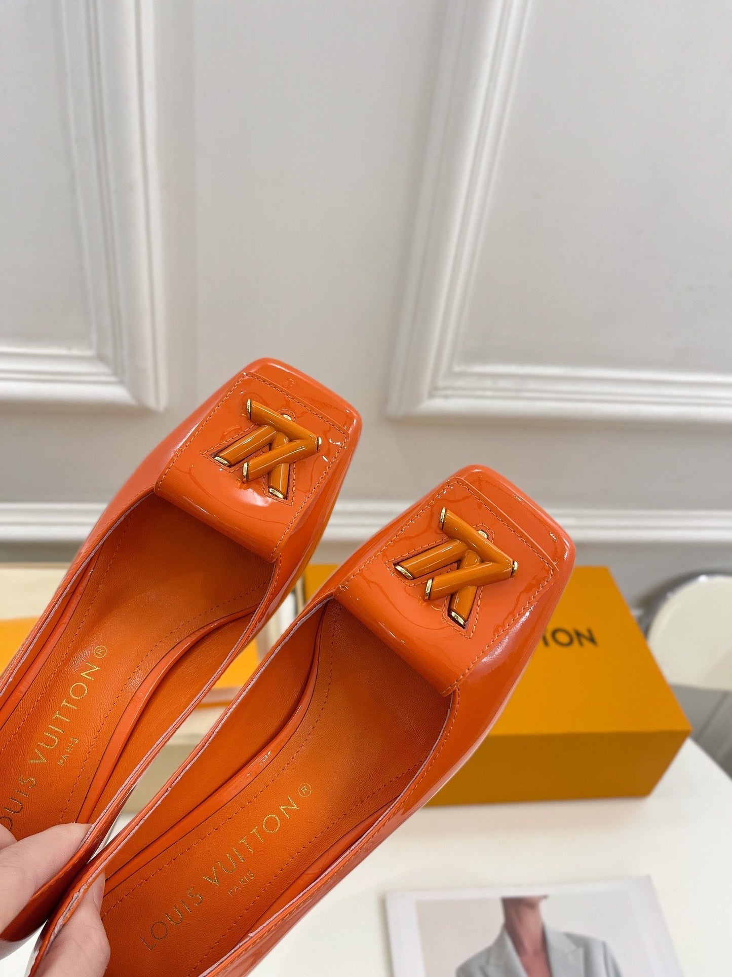 New 1:1 rep LUV High Heel Shoes 034