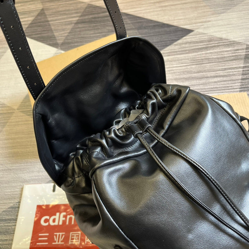 Top Quality -  Bags - 551