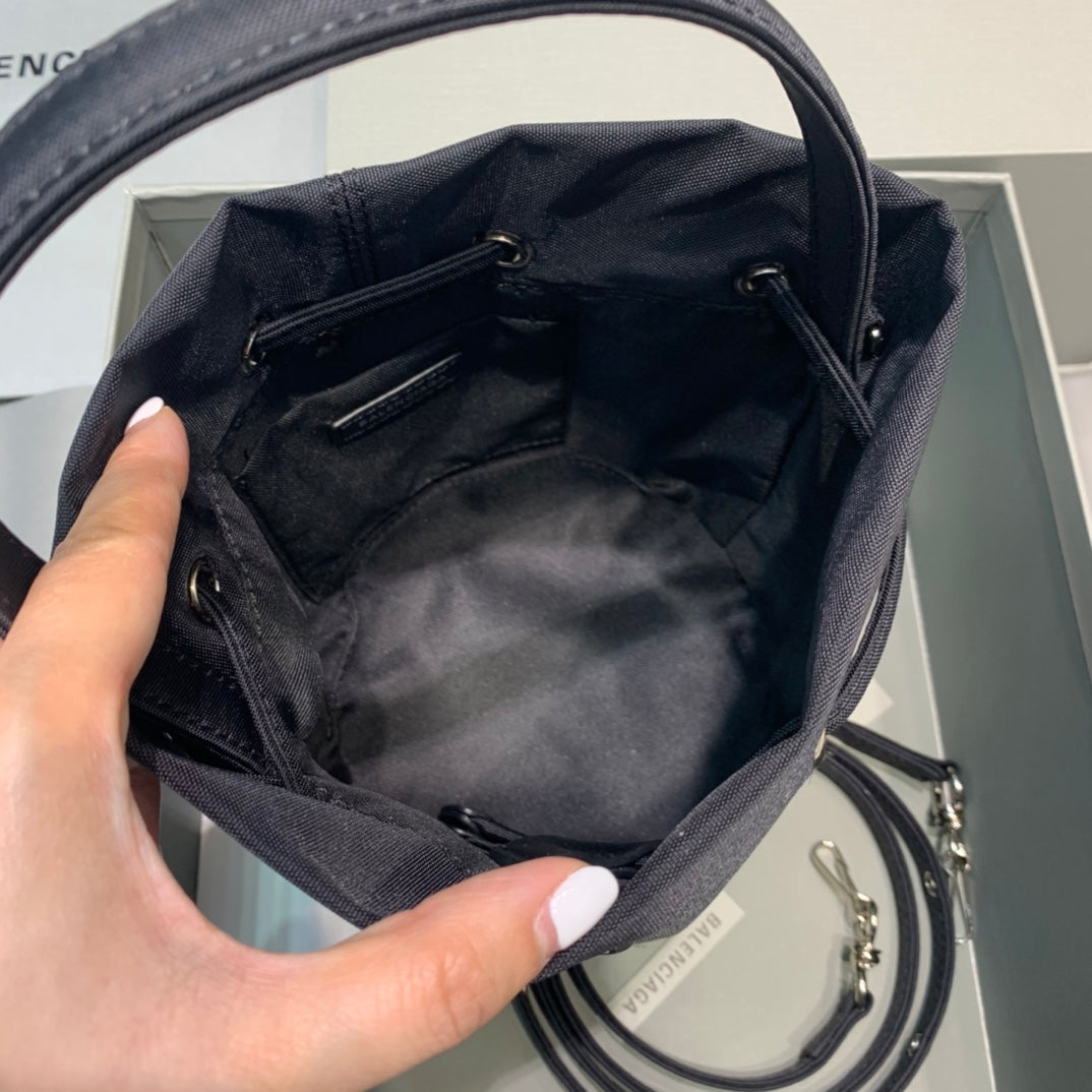Balen Le Cagole MeTop Qualityum Bucket Bag In Black, For Women,  Bags 11.8in/30cm