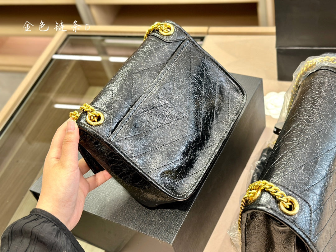 EN - New 1:1 rep  Bags SLY 372