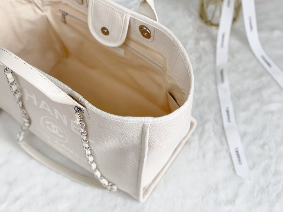 CHLSmall Shopping Bag Silver Hardware Cream For Women, Women’s Handbags, Shoulder Bags 15in/39cm AS3257