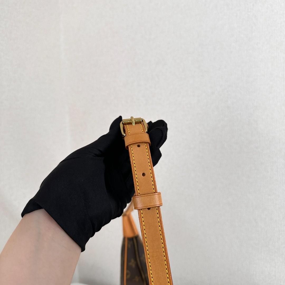 Louis Vuitton LV Monogram Boulogne 30   - Brown Shoulder Bags, Handbags MR2104202507222