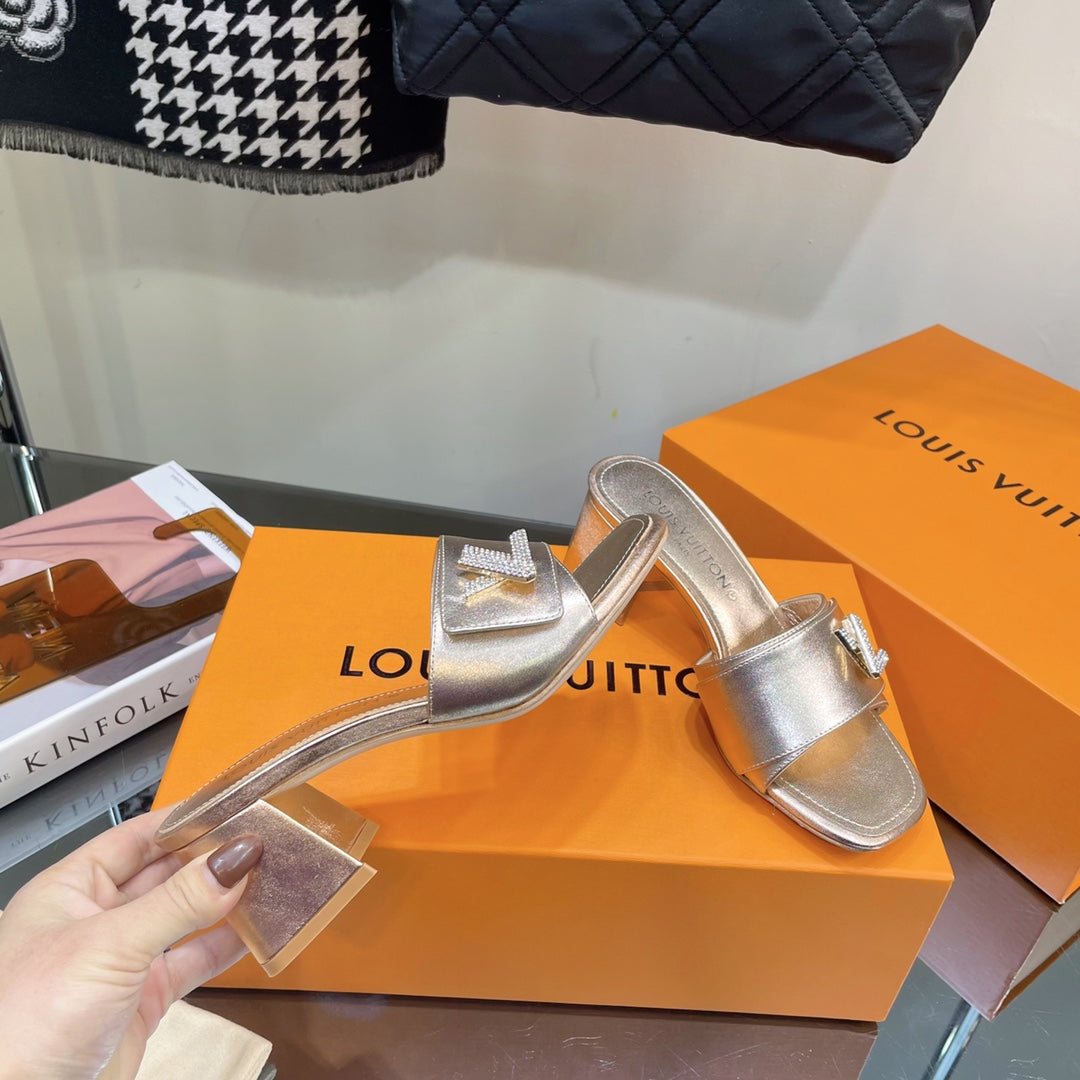 New 1:1 rep LUV High Heel Shoes 023