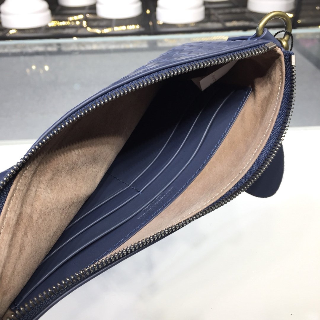 Top Quality Chain Shoulder Bag Blue, For Women, Women’s Bags 9.6in/24.5cm