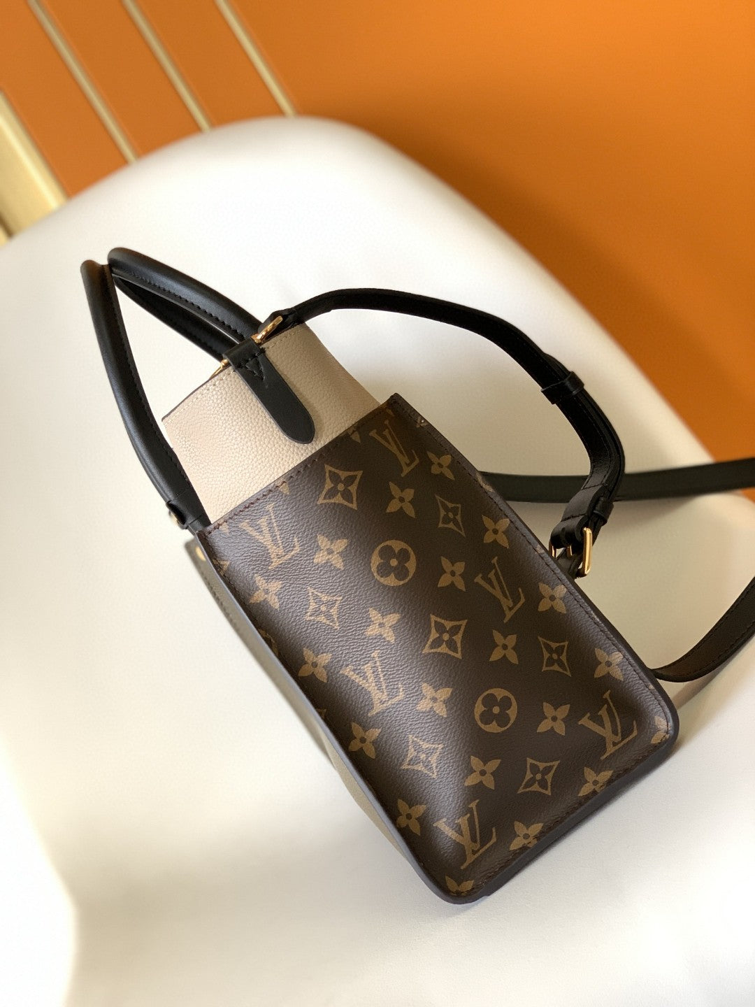 Top Quality On My Side MM Tote Bag Monogram Canvas Laurier Green For Women,  Shoulder Bags 12in/31cm Top Quality M55302