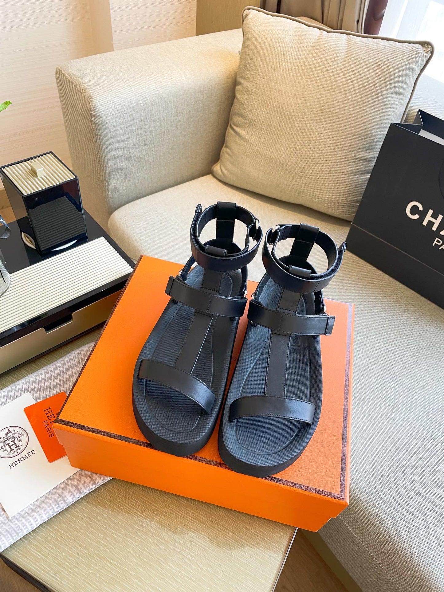 New 1:1 rep HM HIGH HEELS 053
