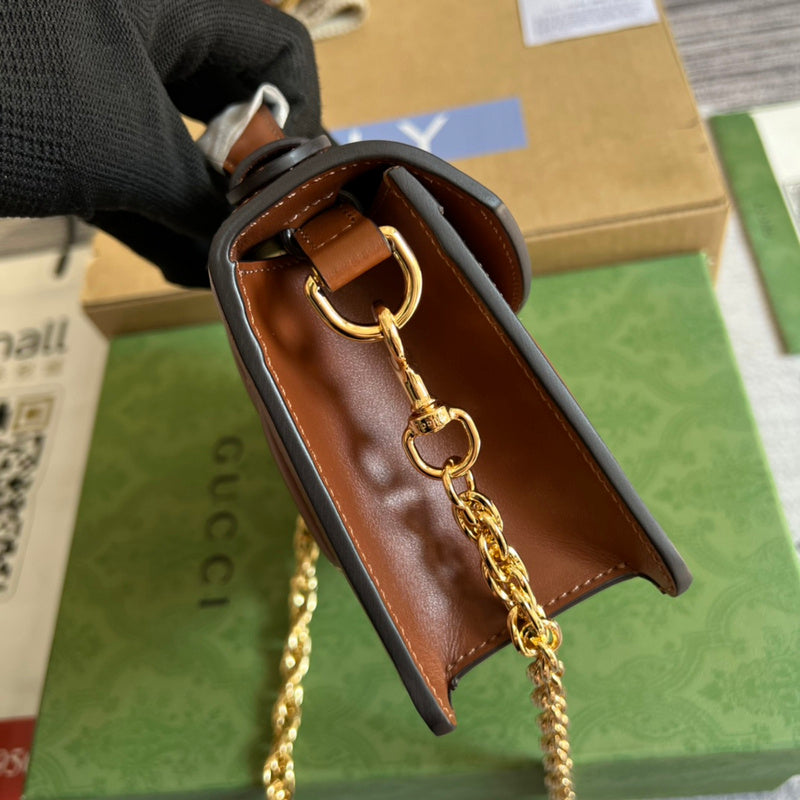 Top Quality -  Bags - 895