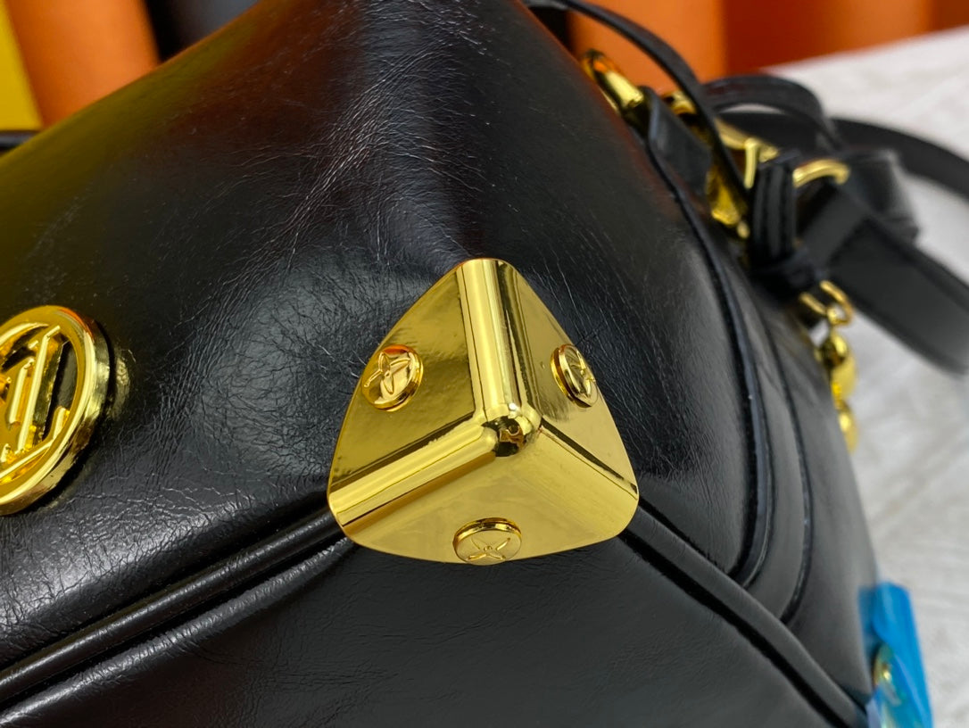 New 1:1 rep Lux Bags LUV 905