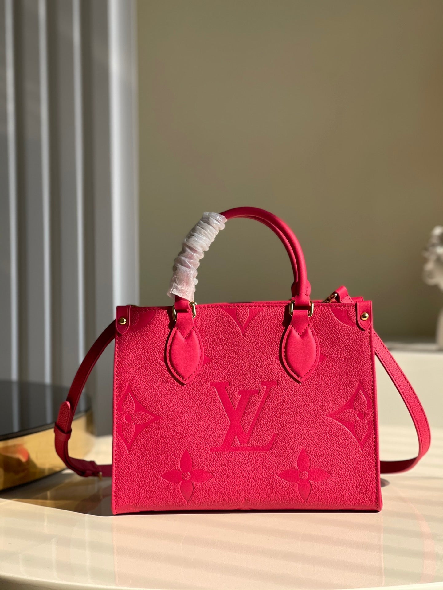 Top Quality OnTheGo PM Tote Bag Monogram Empreinte Rosy For Women, Womens Handbags, Shoulder And Crossbody Bags 9.8in/25cm Top Quality M45660