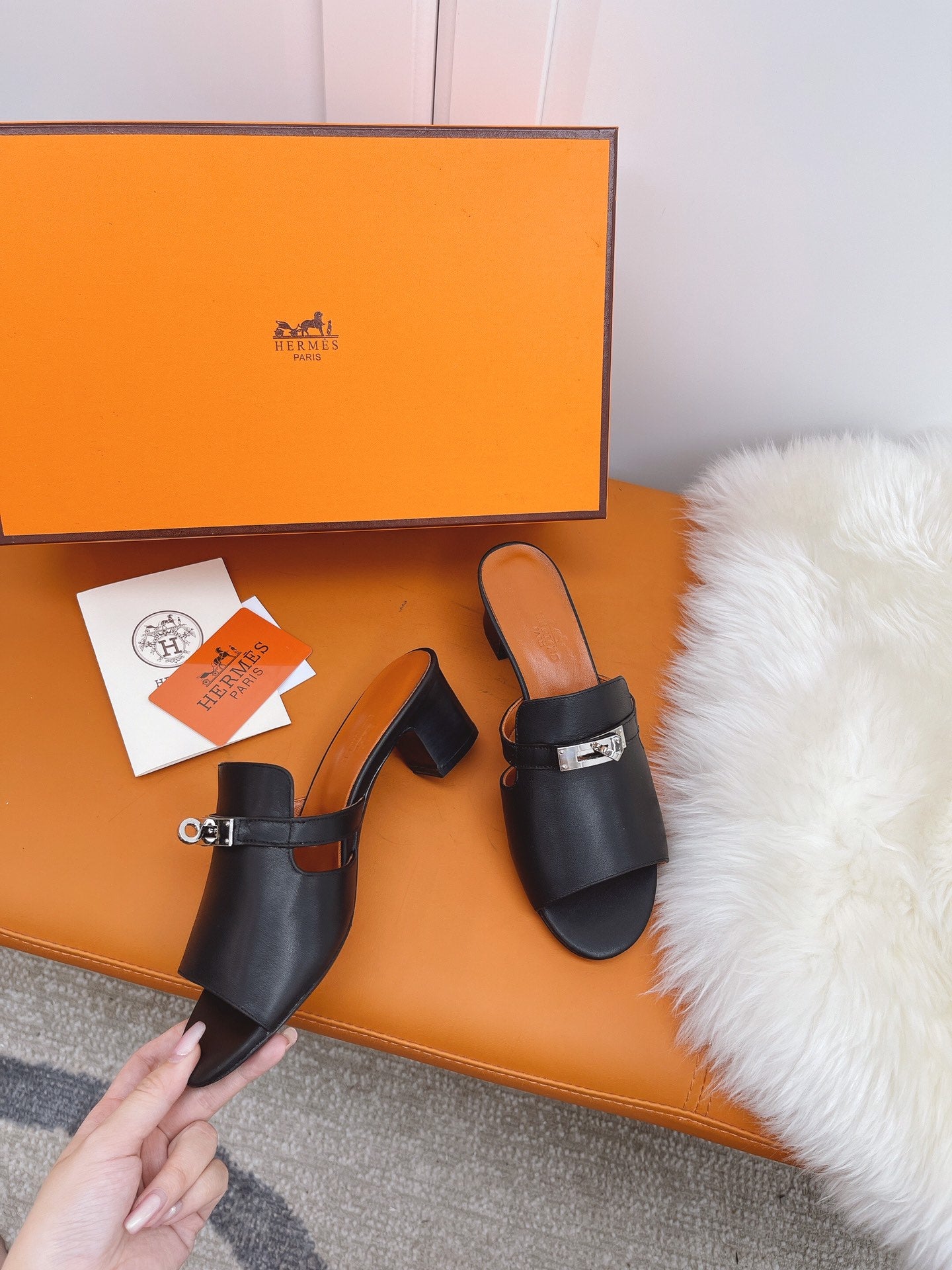 New 1:1 rep HM HIGH HEELS 021