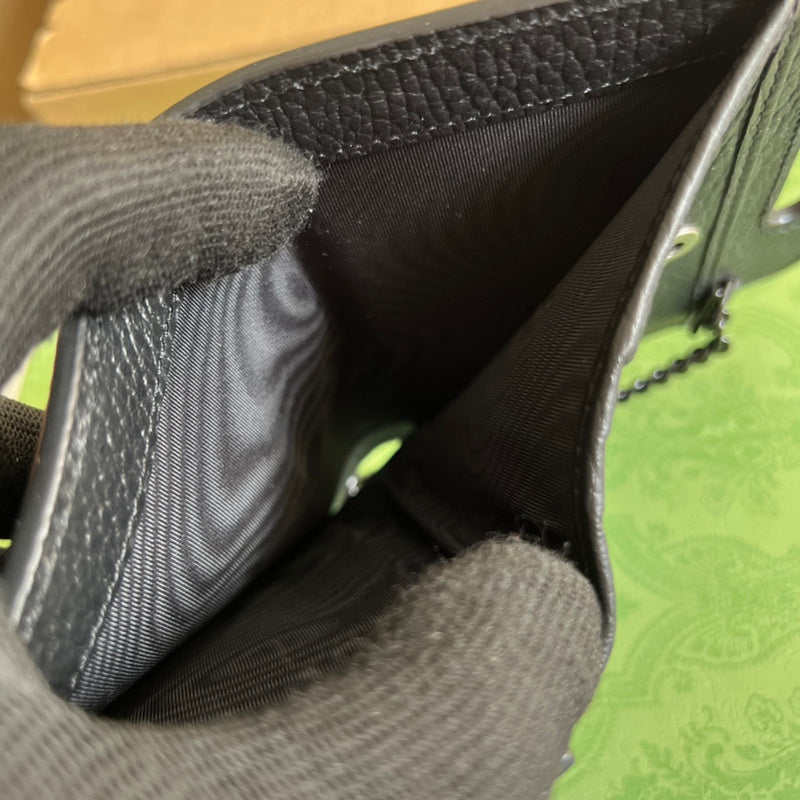 Top Quality -  Bags - 1070
