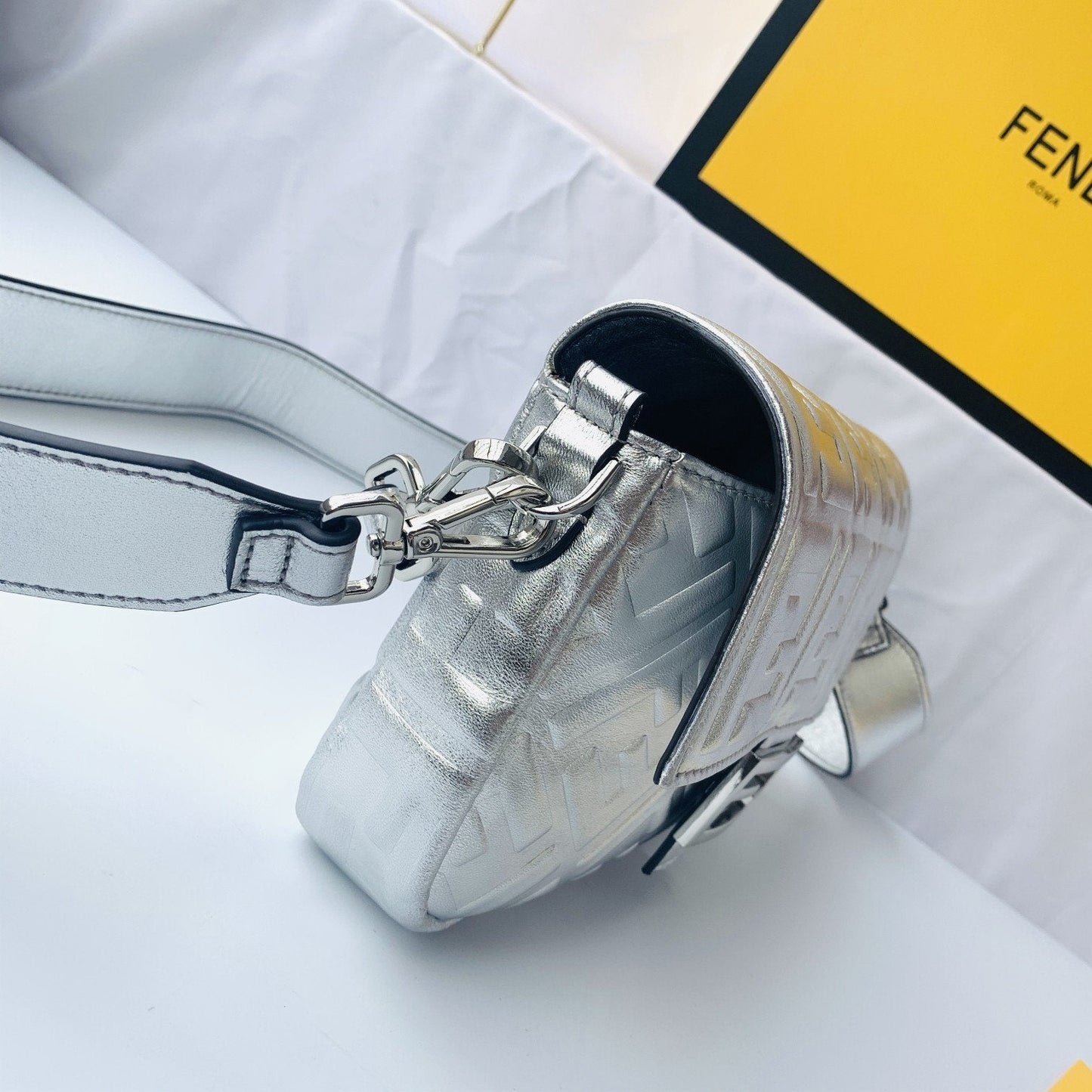 EN - New 1:1 rep  Bags FEI 178