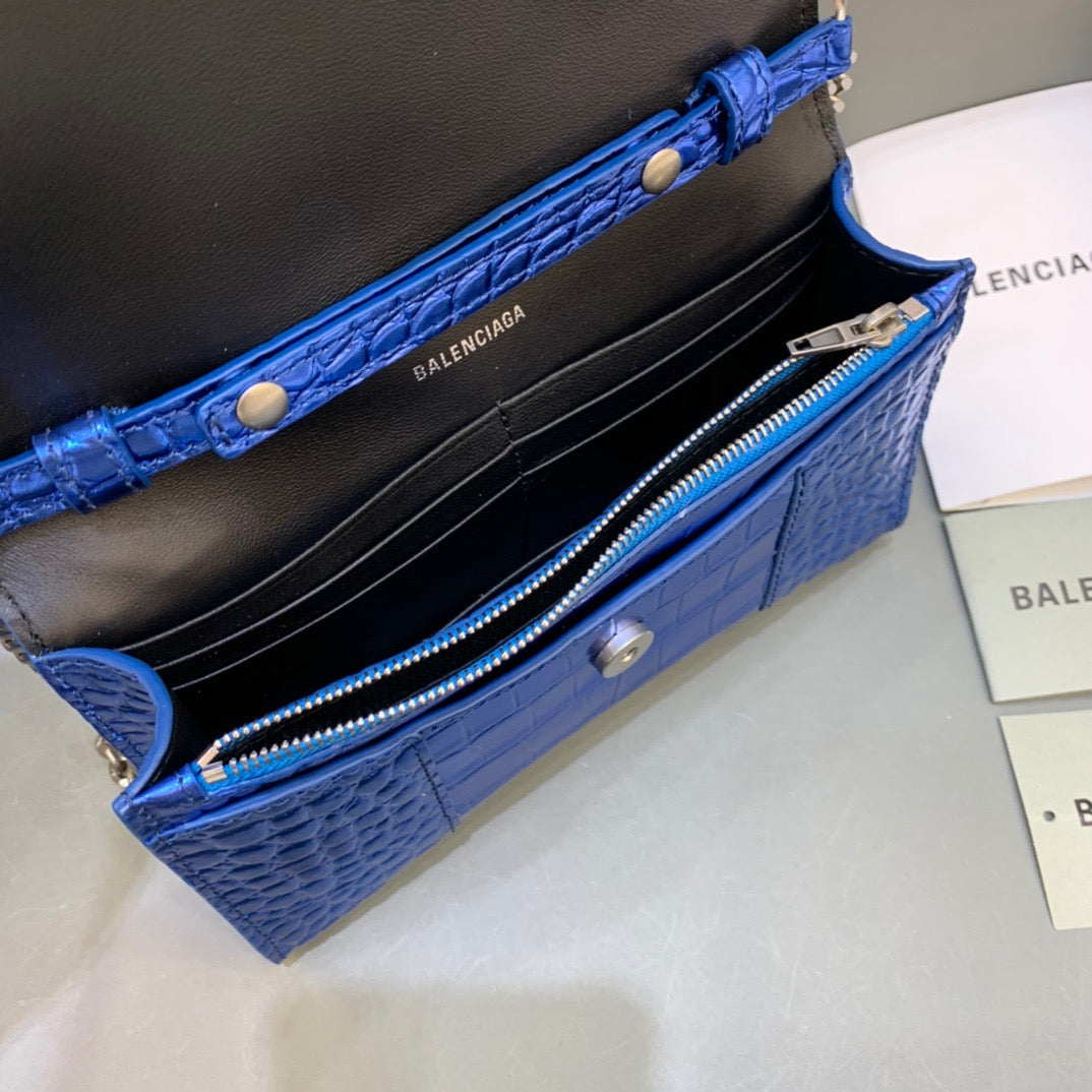 Top Quality Hourglass Wallet On Chain in Blue, For Women,  Bags 7.6in/19cm