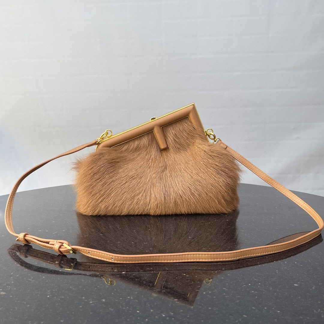 Top QualityTop Quality Top QualityTop Qualityrst Small Brown Fox Fur Bag For Woman 26cm/10in