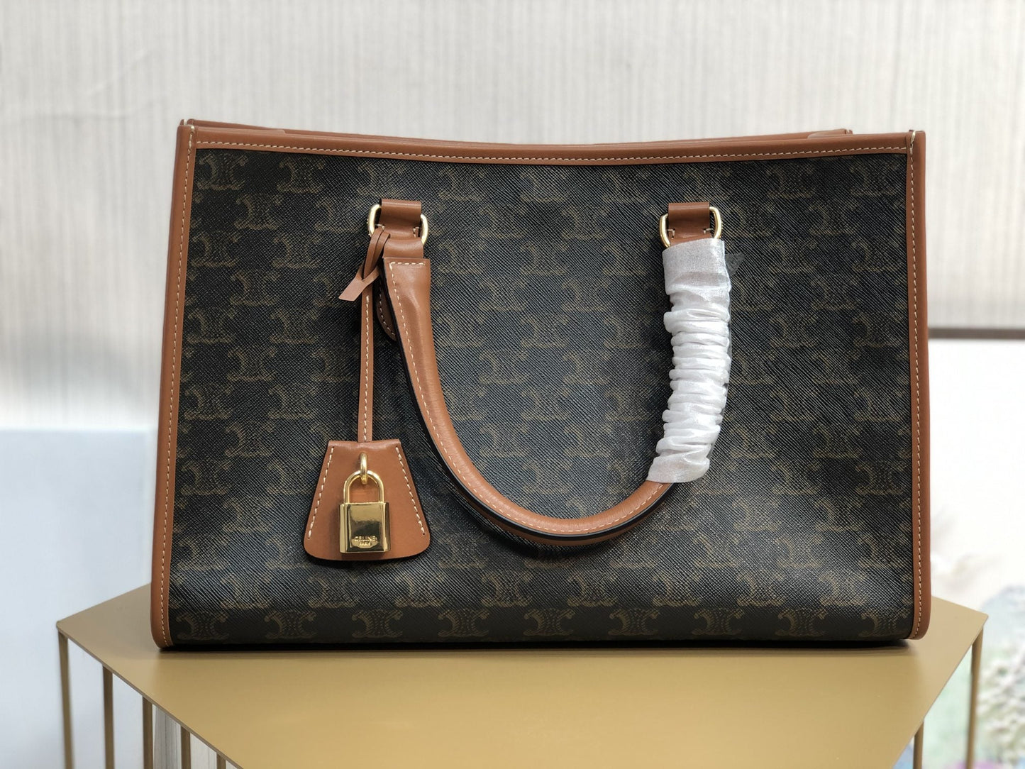 Top Quality Mini Horizontal Cabas In Triomphe Canvas Tan For Women 14in/35cm 199742BZJ.04LU