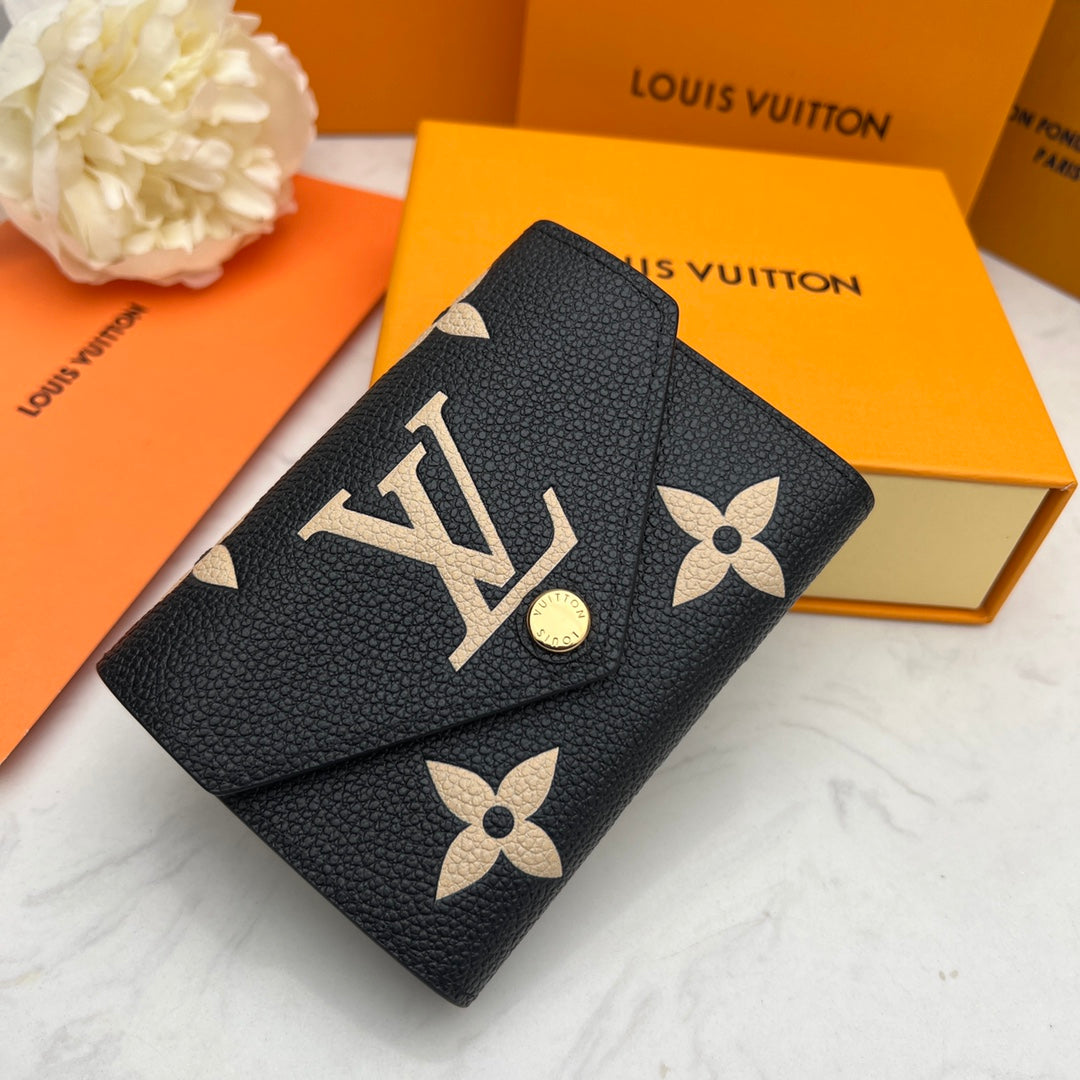 EN - New 1:1 rep  Wallet LUV 135