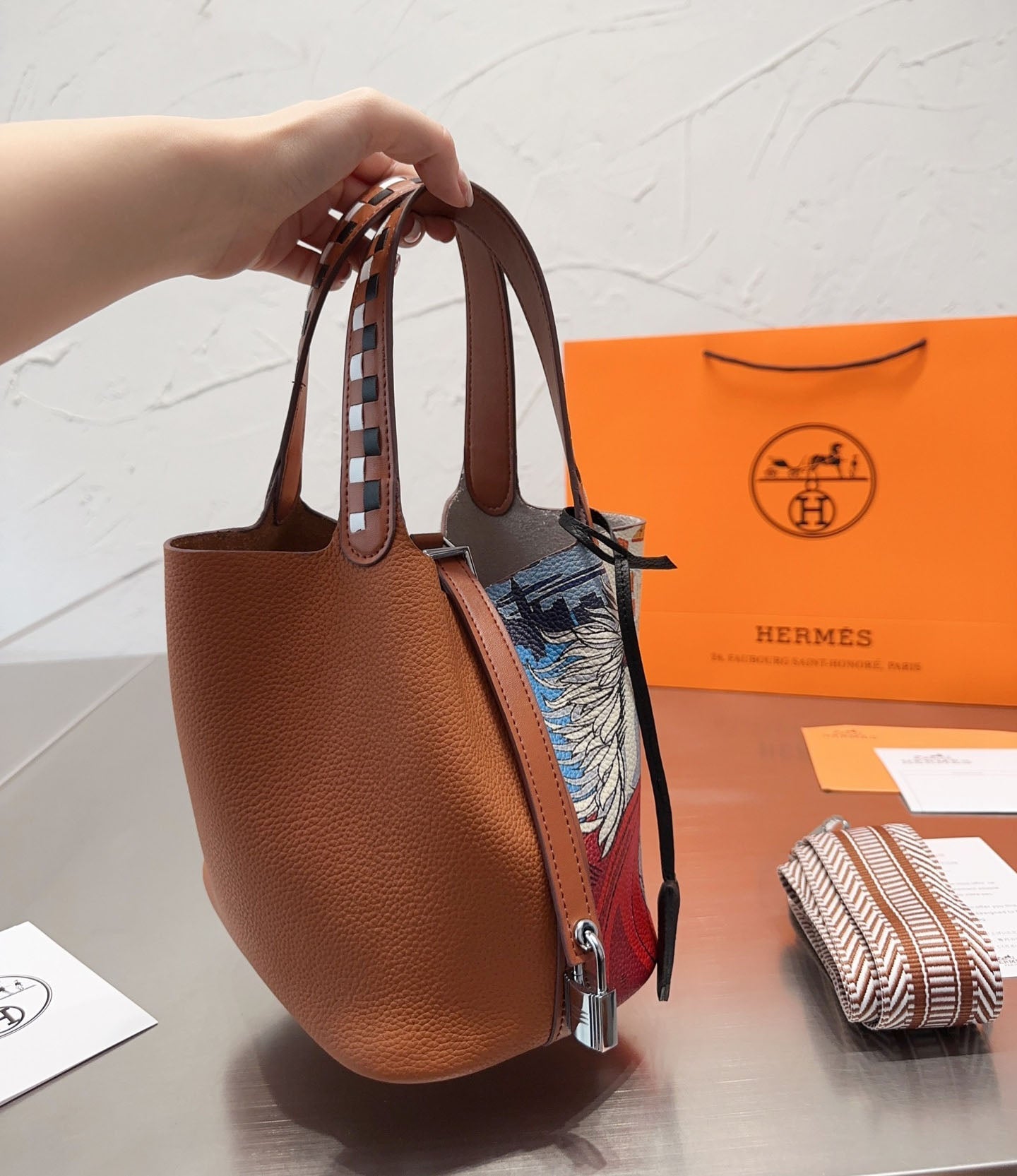 EN - New 1:1 rep  Bags HM 145