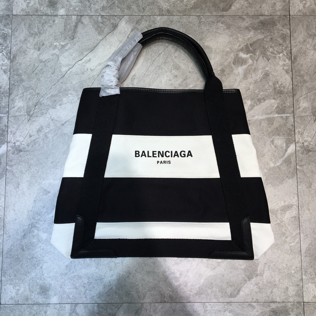 Top Quality Navy MeTop Qualityum Cabas Tote Bag In Black And White, For Women,  Bags 14.1in/36cm