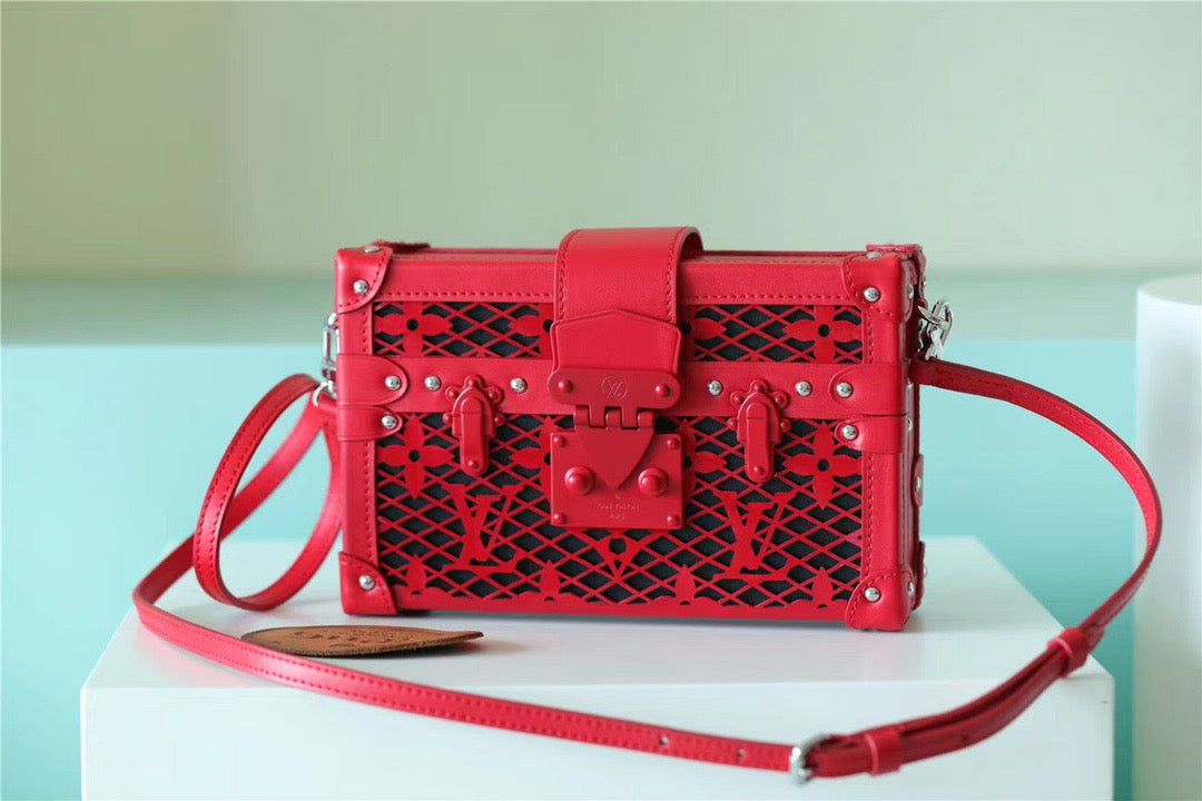 Top Quality Petite Malle Monogram Red For Women, Womens Handbags, Shoulder And Crossbody Bags 7.9in/20cm Top Quality 