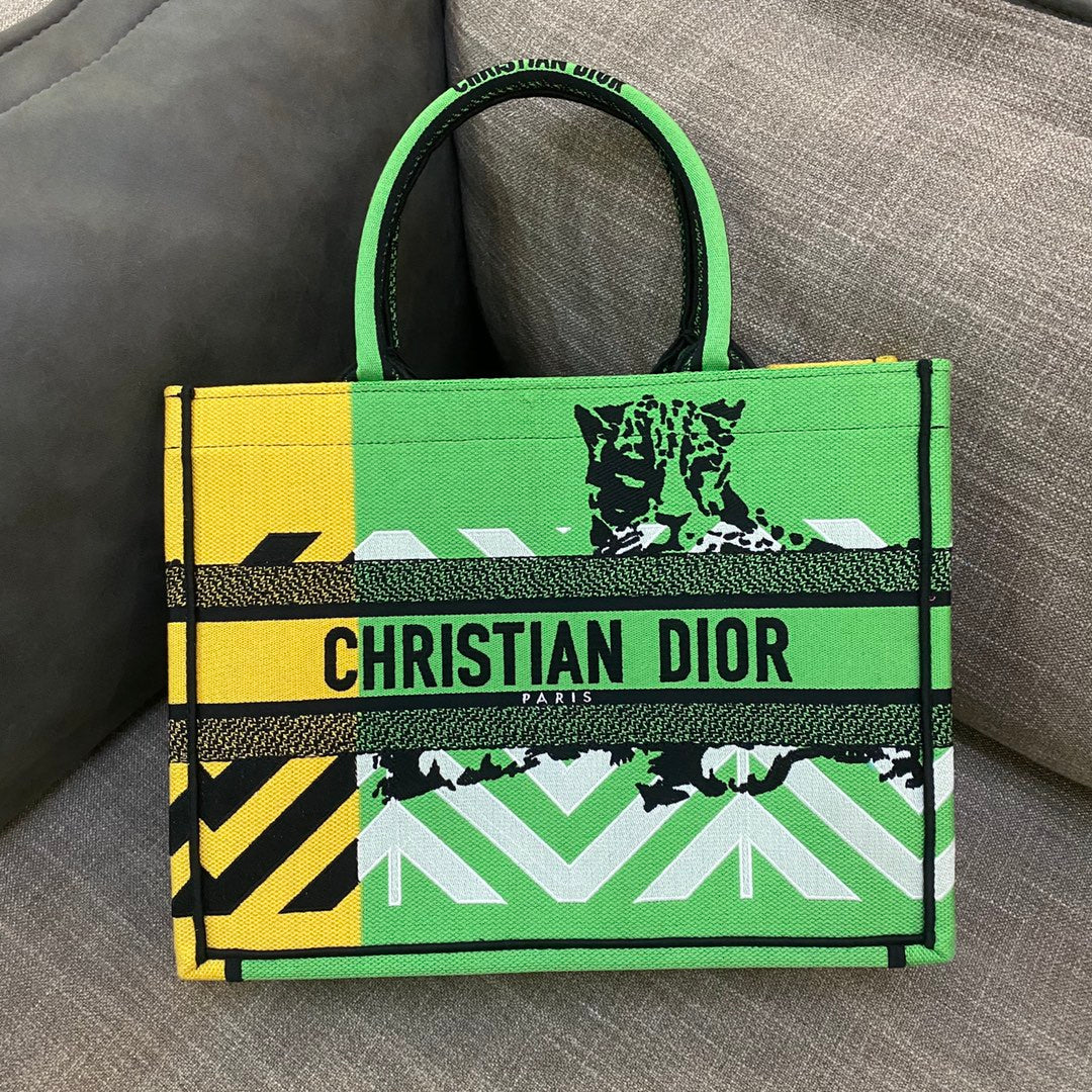 Top Quality MeTop Qualityum Book Tote Bright Green and Top QualityuoresTop Qualitynt Orange D-Jungle Pop Embroidery, Orange/Green, For Women Womens Handbags, 36cm CD M1296ZRON_M887