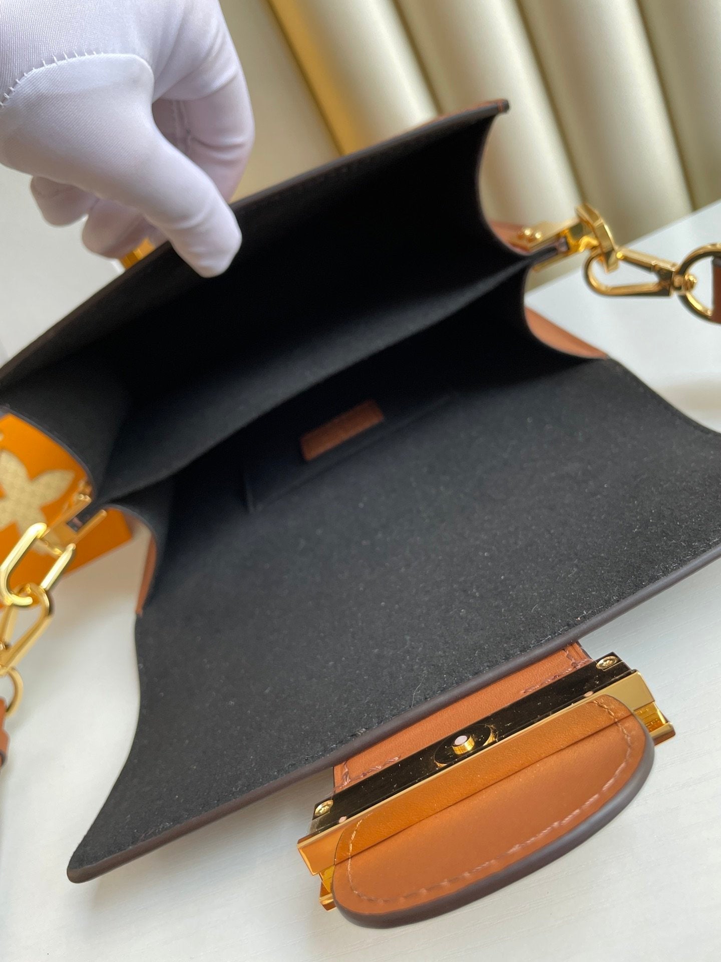 Top Quality Mini Dauphine Monogram And Monogram Reverse Canvas By Nicolas Ghesquière For Spring-Summer, For Women  Shoulder Bags 20cm Top Quality M45959