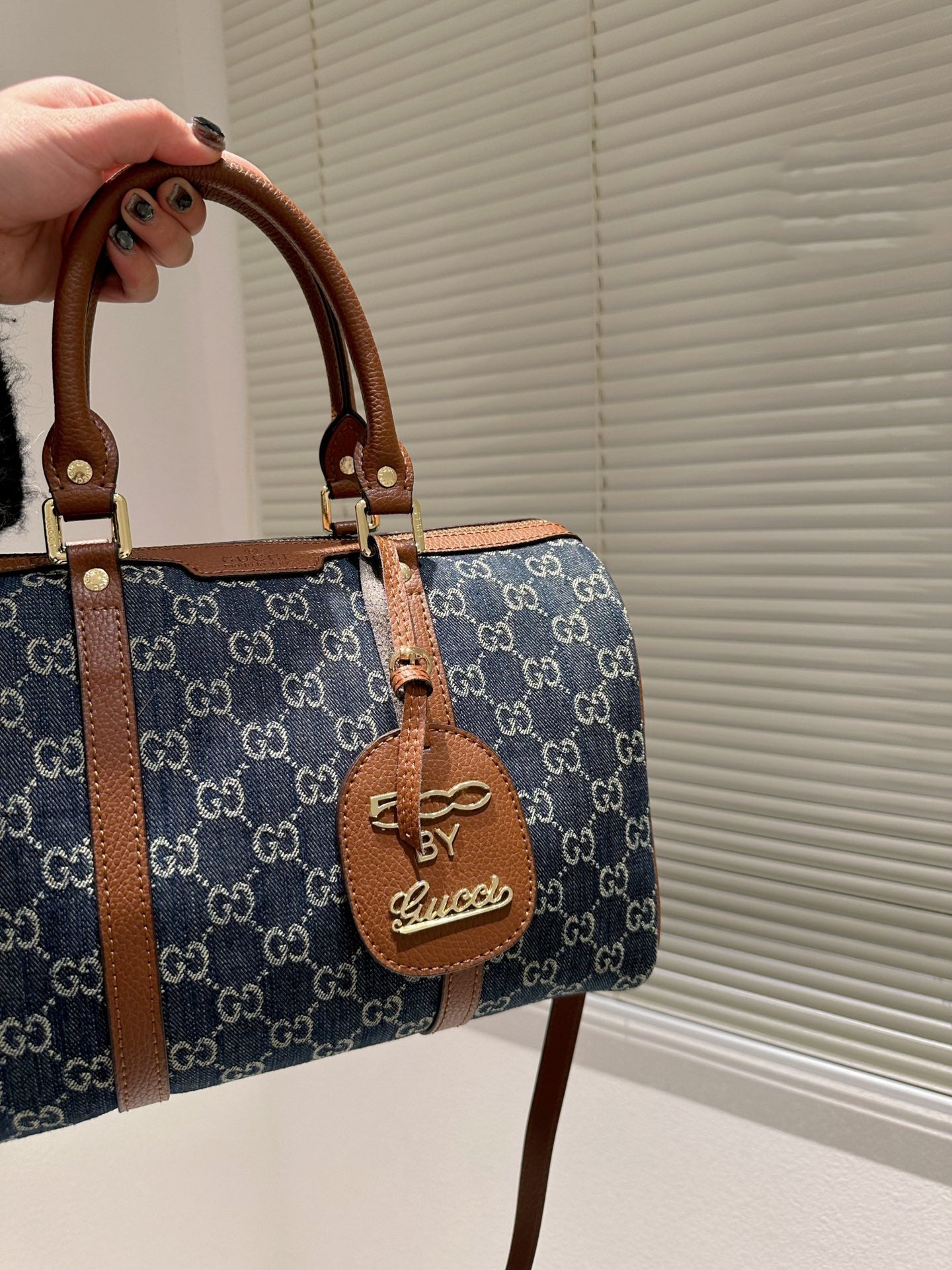 EN - New 1:1 rep  Bags GCI 524