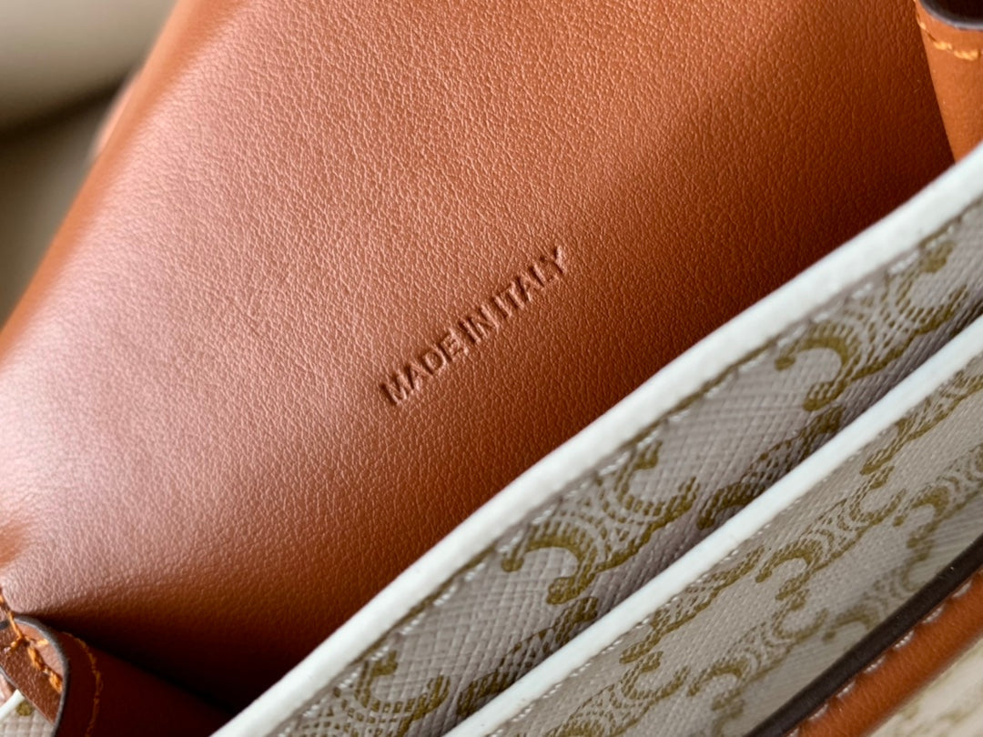 Top Quality Phone Pouch With Top Qualityap In Triomphe Canvas And Lambskin White/Tan For Women 7in/18cm 10G332CQD.01TA