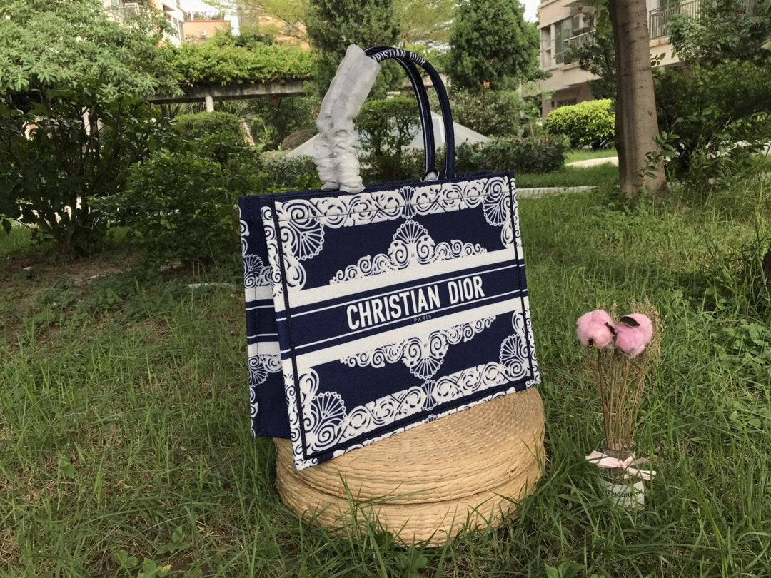 EN - New 1:1 rep  Bags DIR 257